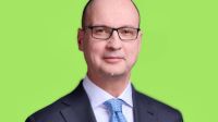Bei der Frage der Eigenmittel bleibt Finma-Chef Stefan Walter hart - will der UBS aber entgegenkommen 