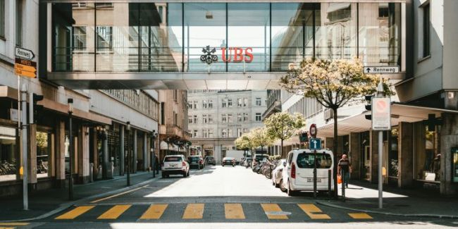 Investmentbanking zähmen: SVP übernimmt Begrenzungs-Idee der UBS